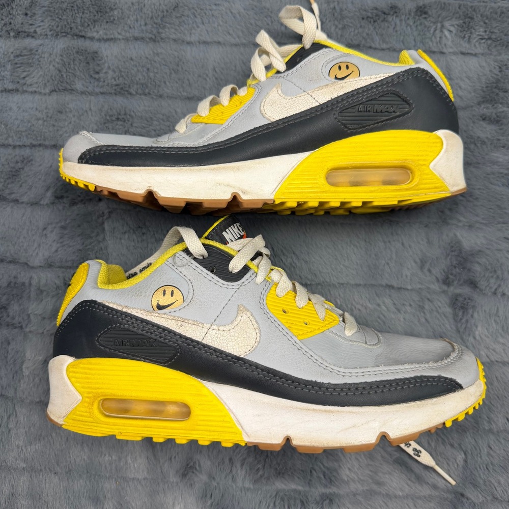Nike Air Max 90 Go The Extra Smile Kids Shoes Grey Yellow DQ0570-001 Size 5.5Y